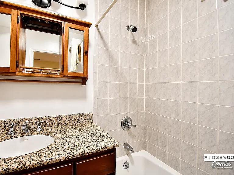 782 Prospect Pl #1R — Photo 8