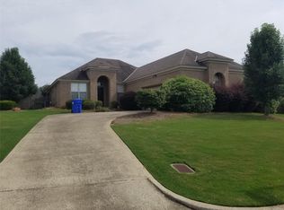 1985 Chancellor Ridge Rd, Prattville, AL 36066