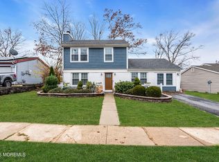 5 Sloop Court, Barnegat, NJ 08005