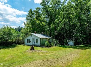 250 Joe Tester Ln, Mountain City, TN 37683