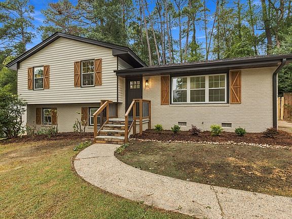 2nd image of 3605 Woodlea Dr
