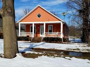 1180 W Grand Ave, Muskegon, MI 49441