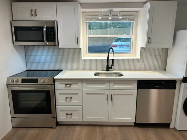 80 Veazie St #2, Providence, RI 02908