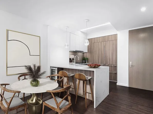 591 3rd Ave #5C, New York, NY 10016