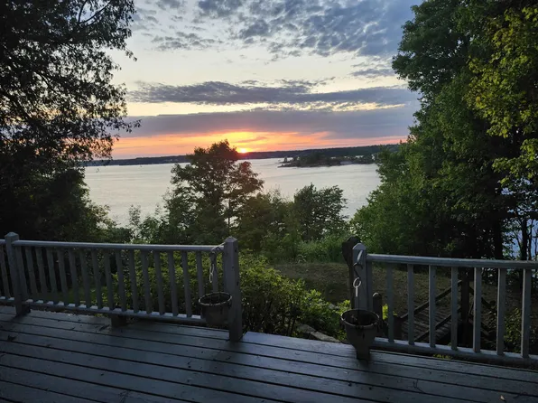 20 Langbrook Ln, Brier Hill, NY 13614