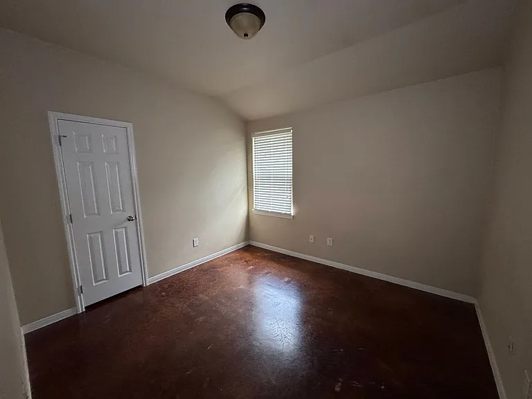 4305 Cambridge Dr — Photo 16