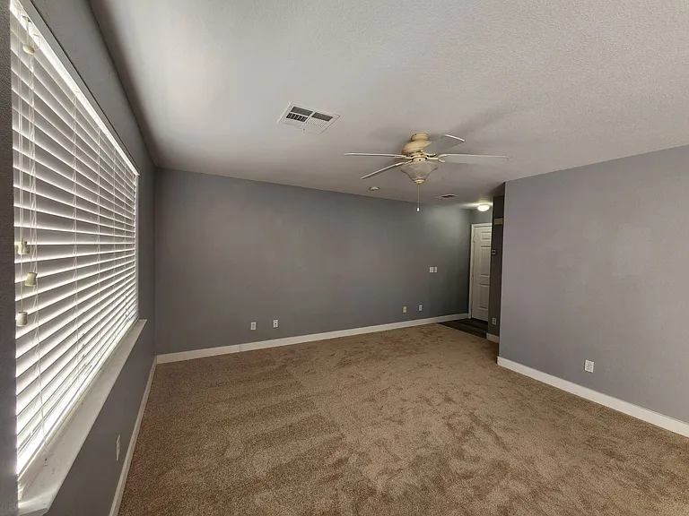 776 Spotted Eagle St — Photo 8