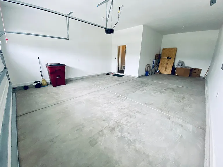 Garage 2_07072021