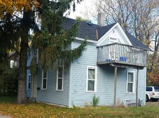 1220 7th St E, Menomonie, WI 54751