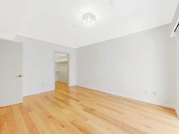 3rd image of 8400 Oceanview Ter APT 119