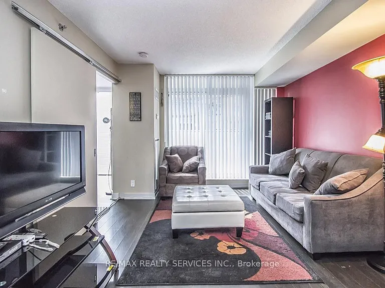 21 Nelson St #226 — Photo 12