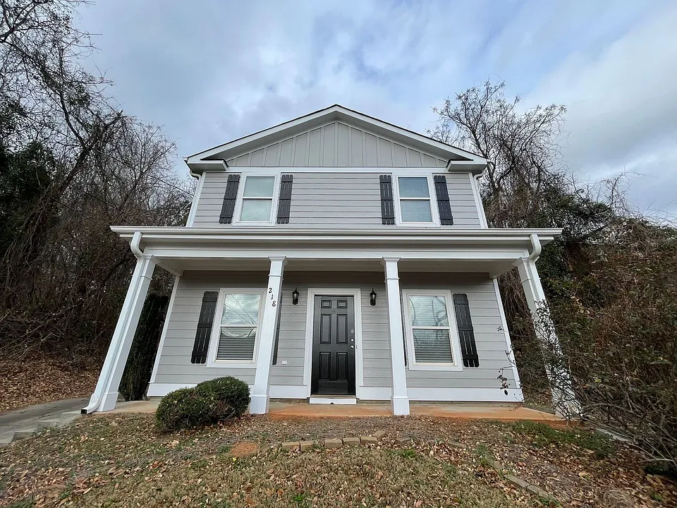 218 Madison Hts
