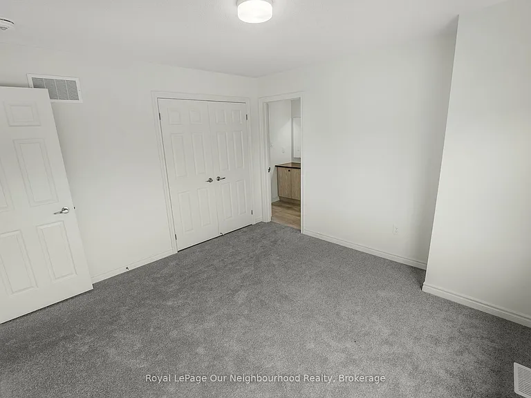 1066 Denton Dr — Photo 41