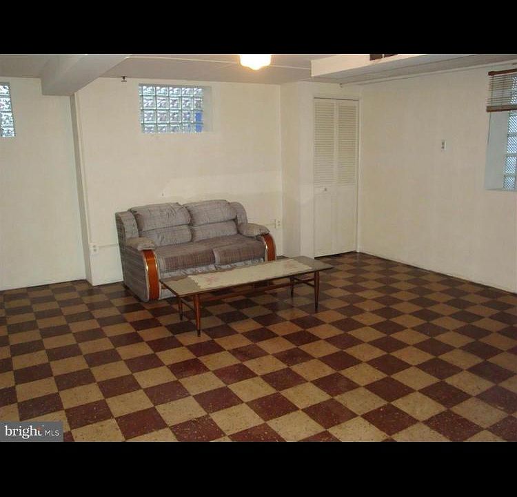 2nd image of 4101 Knorr St