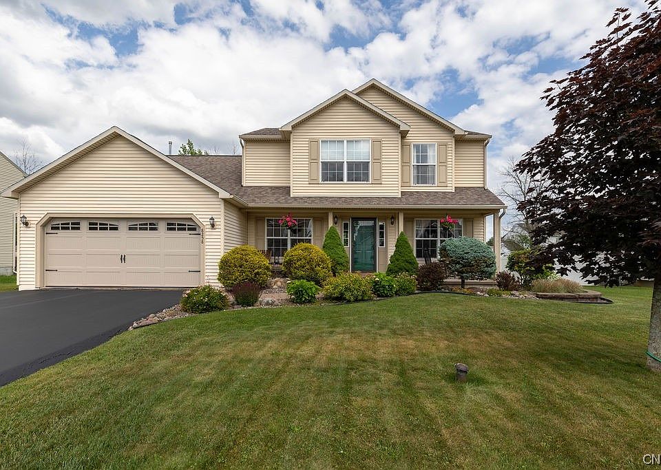 1st image of 8258 Justin Dr