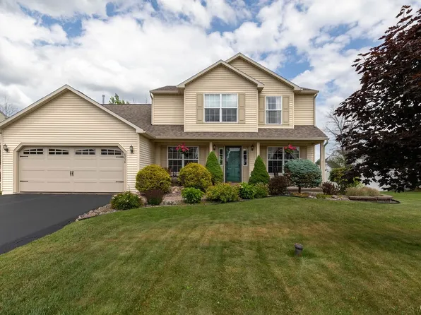 8258 Justin Dr, Clay, NY 13041