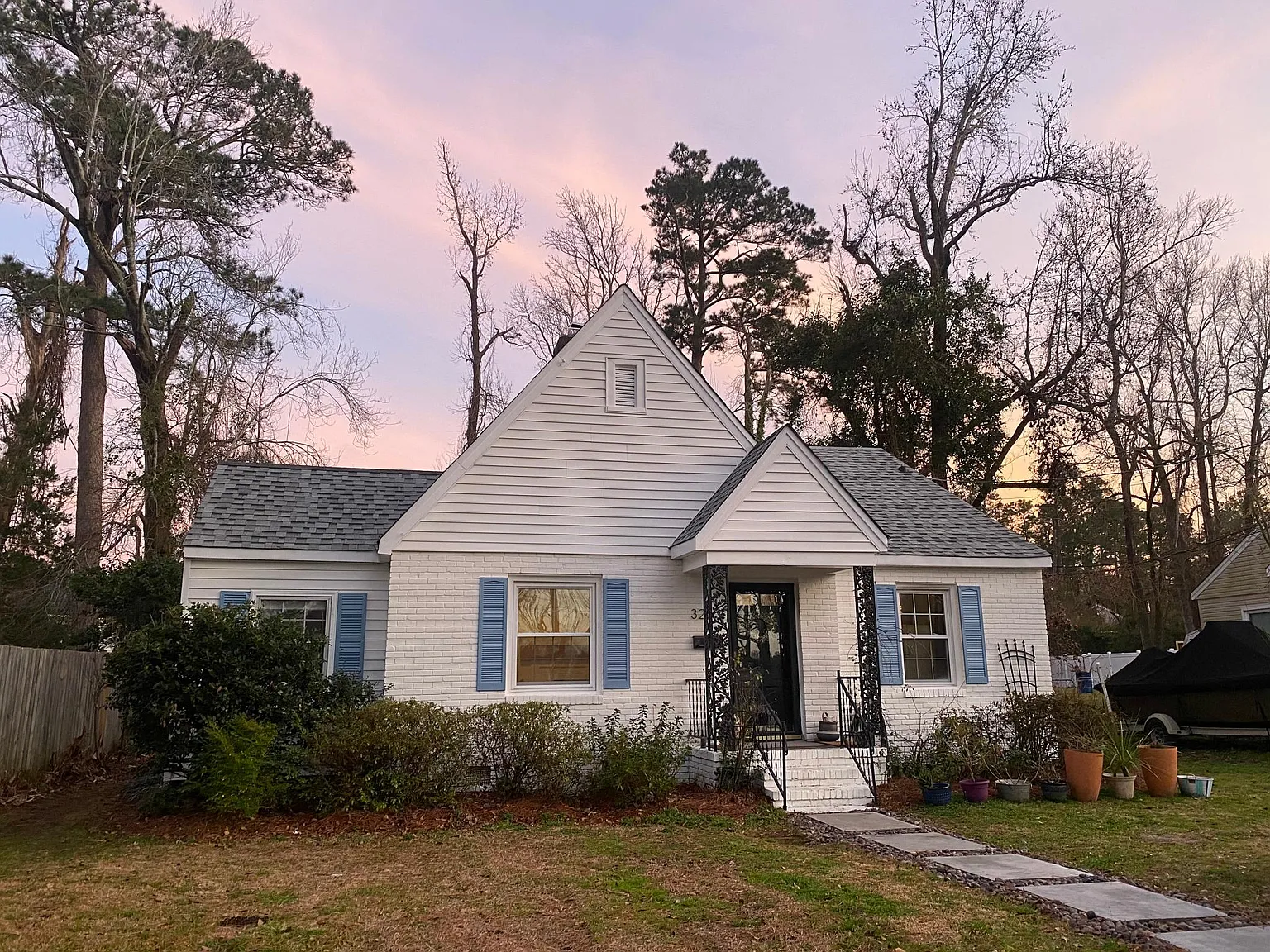 Camden Cir, Wilmington — Photo 2