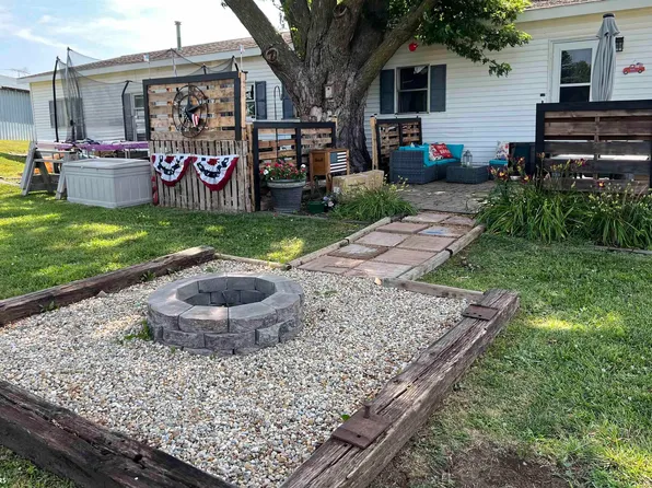 1846 Luther Cir, Creston, IA 50801