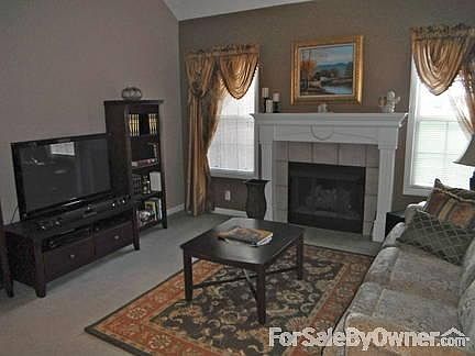 Living Room w/Fireplace