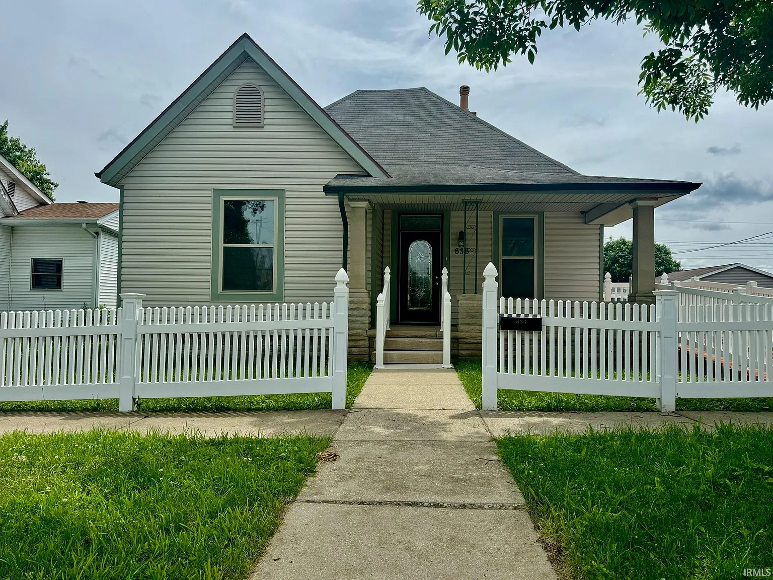 636 Q St photo 1