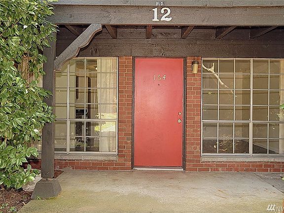 4th image of 3425 S 176th St Unit 164