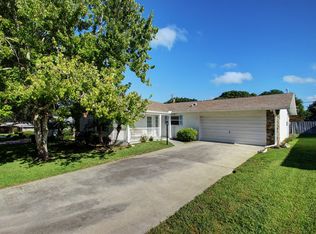 1630 Algonquin Dr, Clearwater, FL 33755