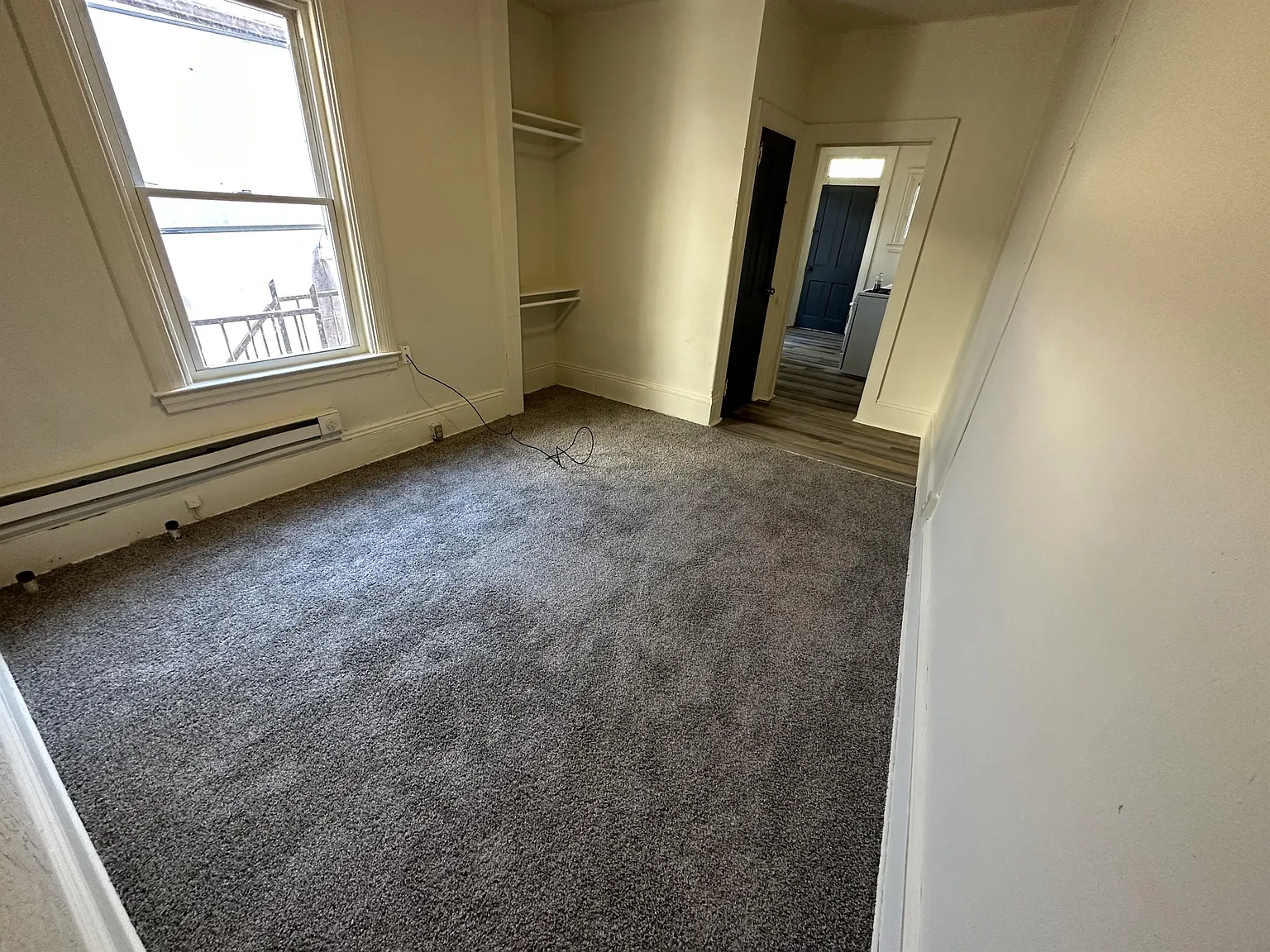 318 S Queen St Lancaster, PA - 2 — Photo 4