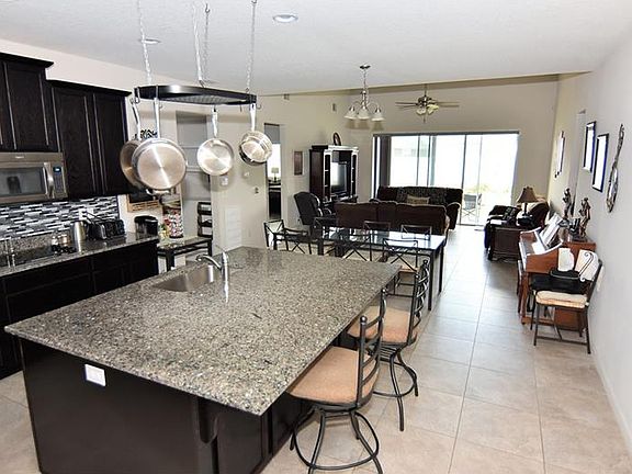 4th image of 10676 Tibbett St