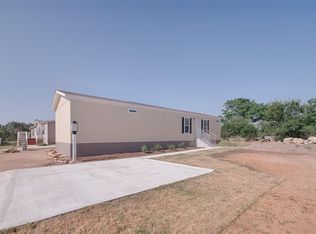 2105 1st St, Horseshoe Bay, TX 78657