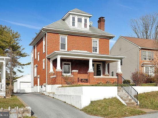 1st image of 758 Jefferson Blvd