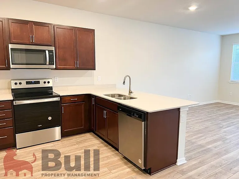 10363 Folly Beach Rd — Photo 10