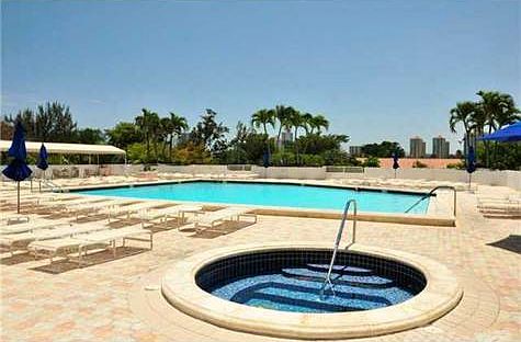 3rd image of 20355 NE 34th Ct APT 1023