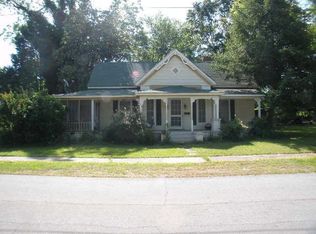 103 Hendry St, Union Point, GA 30669