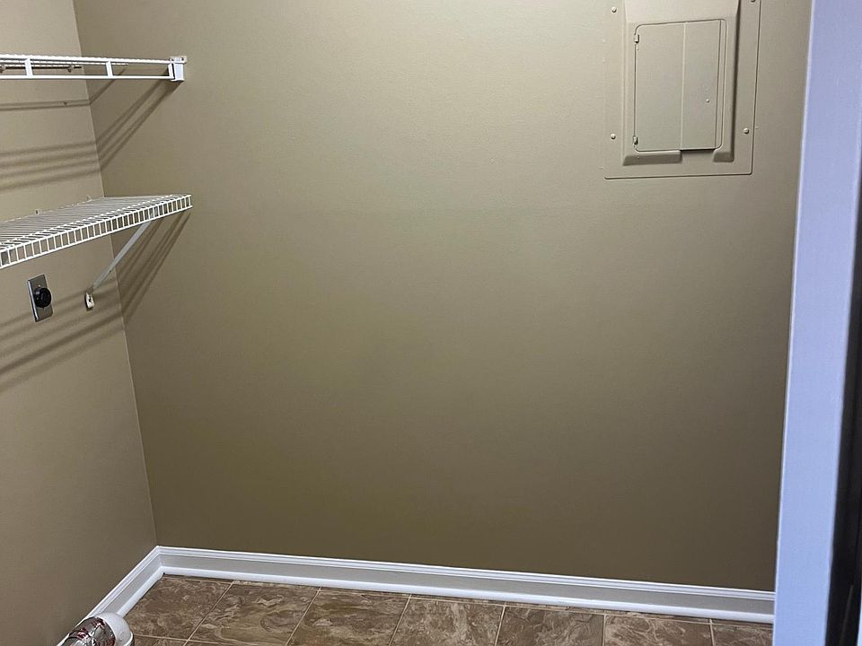 1st image of 1028 Brandy Ln #4