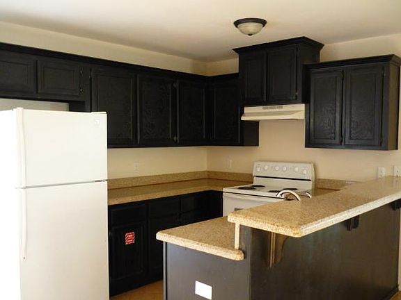 5th image of 3209 E Diamondhead Ave APT 3