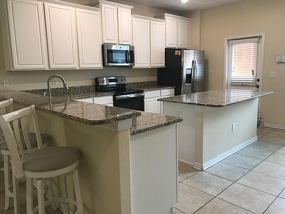 Kitchen and appliances