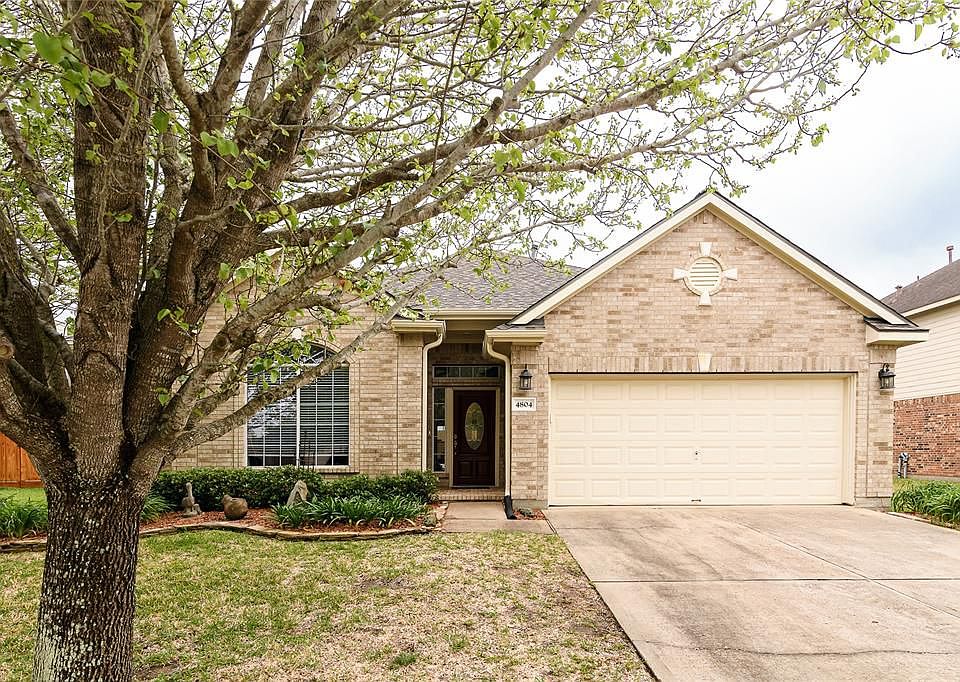 1st image of 4804 Lakefront Terrace Ct