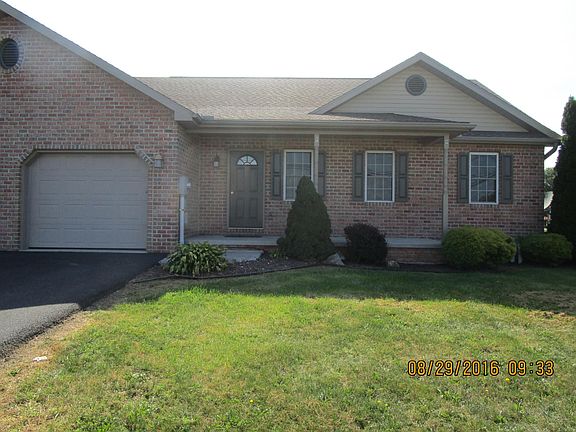 2nd image of 11504 Williamsport Pike