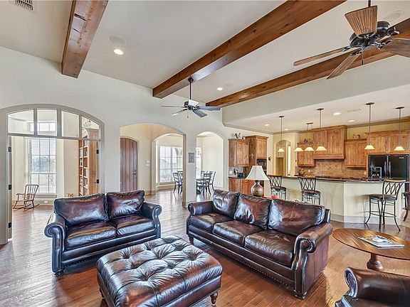3rd image of 8324 Deerwood Forest Dr