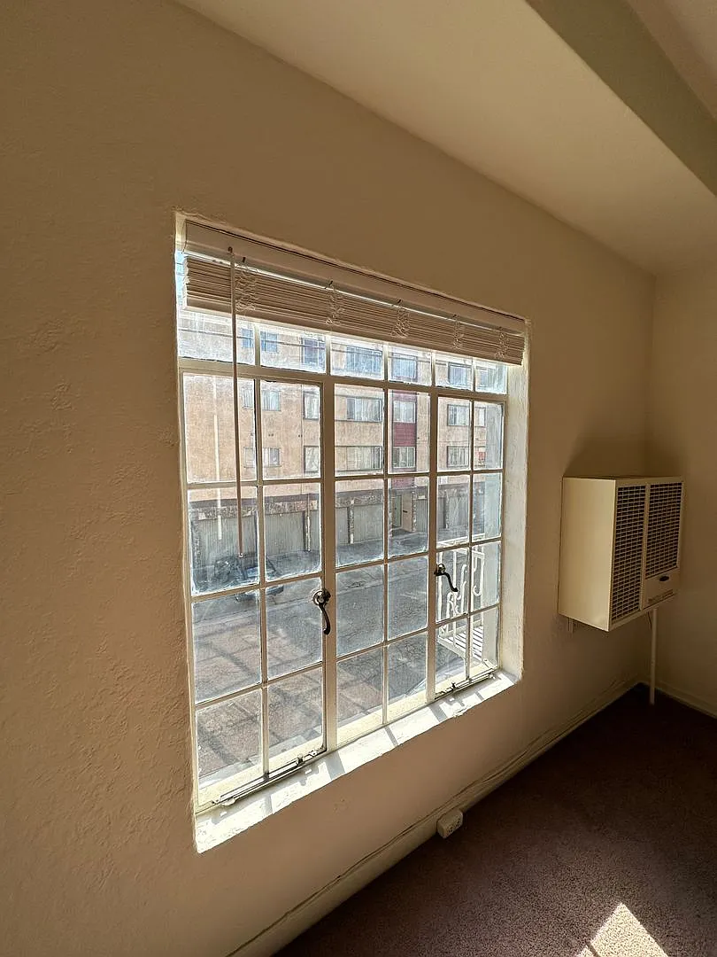 Lantz Building 02 - 2501 Ivy Dr — Photo 3