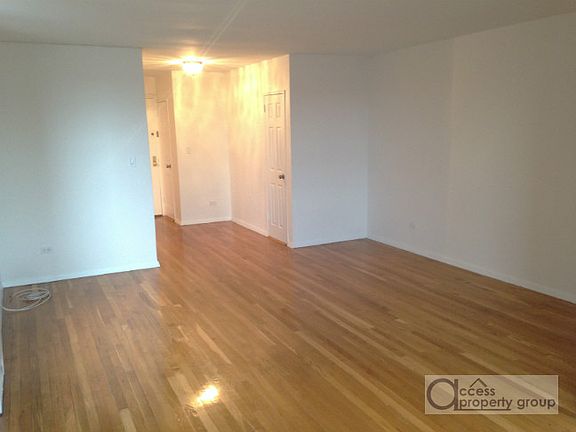2nd image of 70 Park Ter E APT 5G