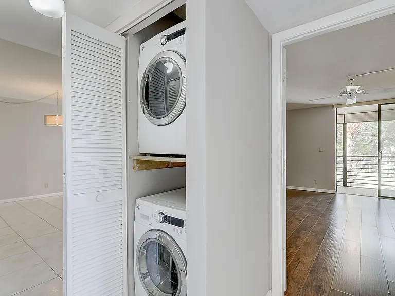 6751 N University Dr #302 — Photo 24
