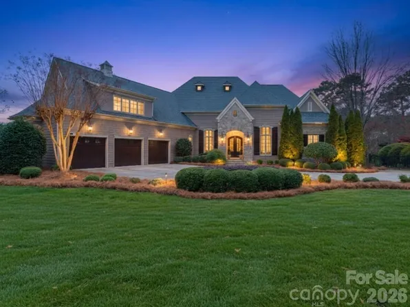 1812 Brawley School Rd, Mooresville, NC 28117