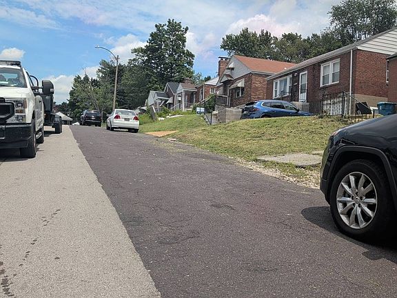 4th image of 8336 Osborn Dr
