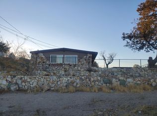 930 Pine Ave, Barstow, CA 92311