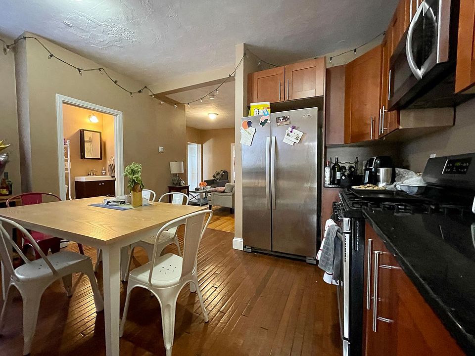 1st image of 14-16 Glenville Ave #4