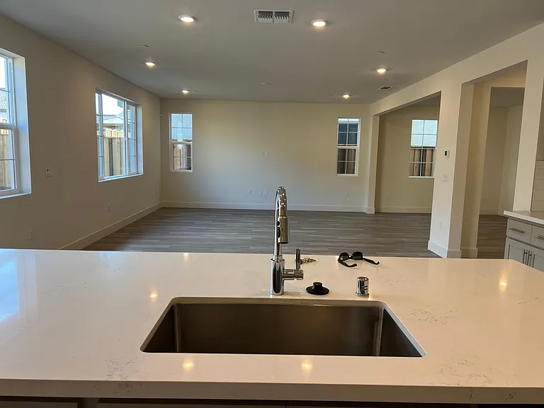 5312 Hinton Dr — Photo 5