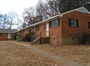 1012 Fir Pl, Greensboro, NC 27407