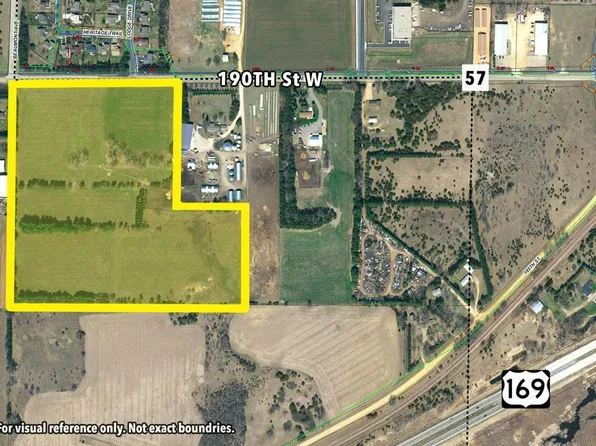 6305 W 190th St, Jordan, MN 55352