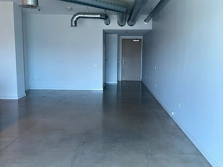 200 Hoover Ave #1010 — Photo 16